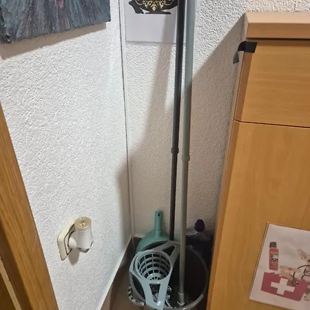 Bella Hisa Lägenhet Sromlje